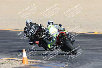 media/Dec-05-2024-Racers Edge (Thu) [[e102e0690b]]/3-B Group/Session 1 Turn 8 Backside/